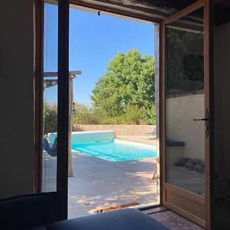 Rustic Cottage With Stunning Swimming Pool Saint-Front  Екстер'єр фото