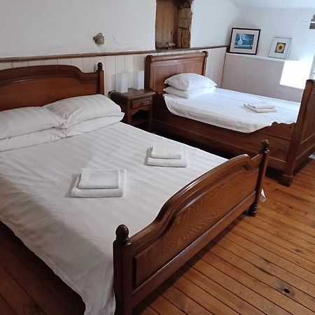 Rustic Cottage With Stunning Swimming Pool Saint-Front  Екстер'єр фото